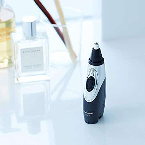 Panasonic ER430K Nose, Ear and Facial Hair Trimmer Wet/Dry with Vacuum Cleaning System - Image 8