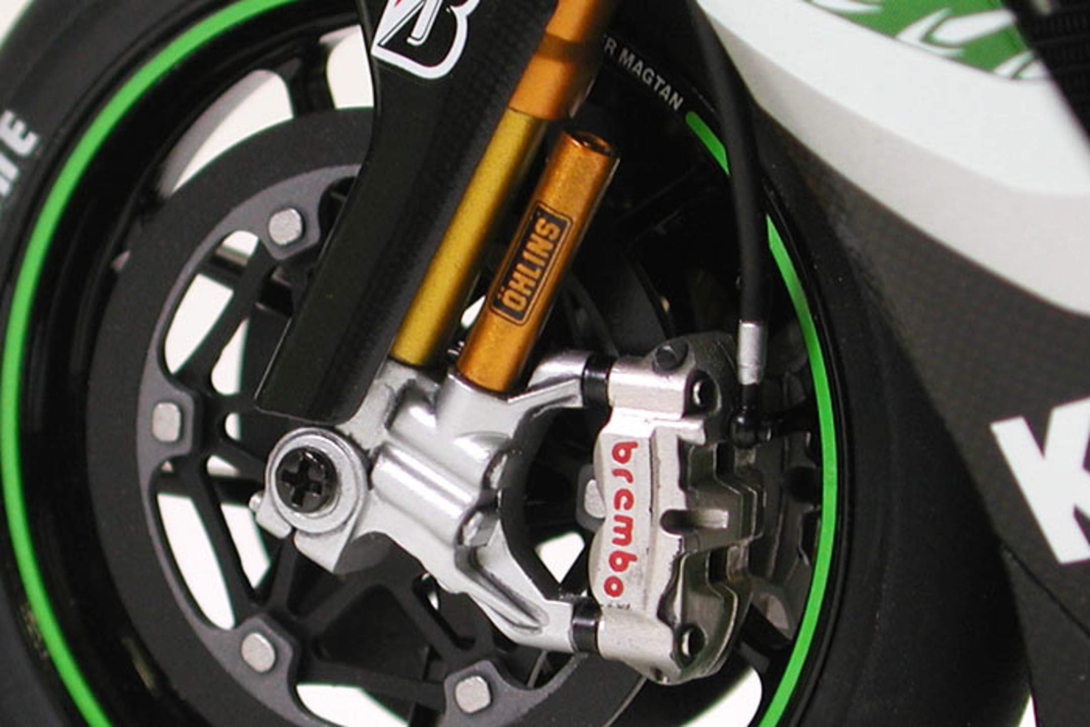 Tamiya Kawasaki Ninja ZX-RR - Image 5