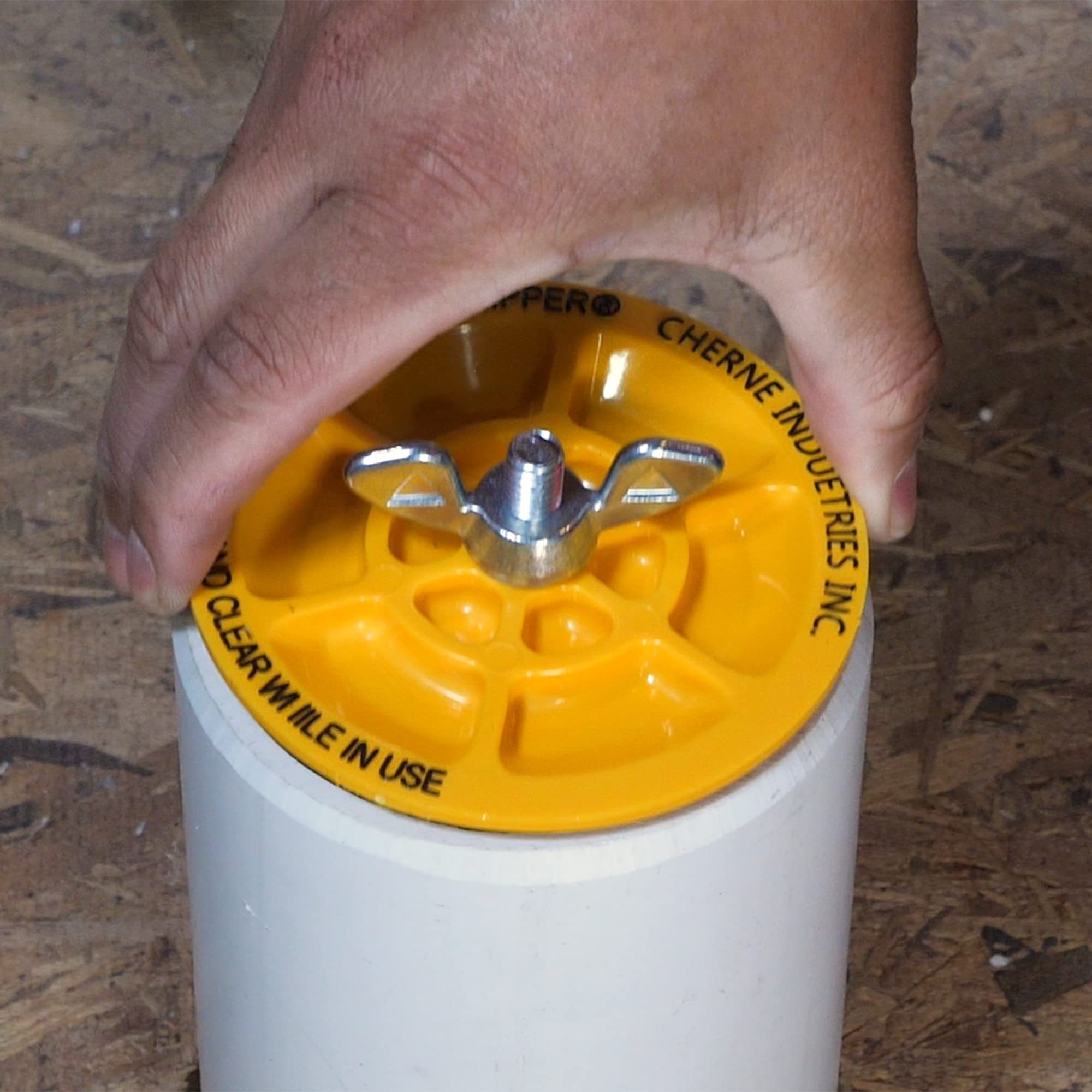 Oatey 270245 End of Pipe Gripper Mechanical Plug 4", Yellow - Image 3
