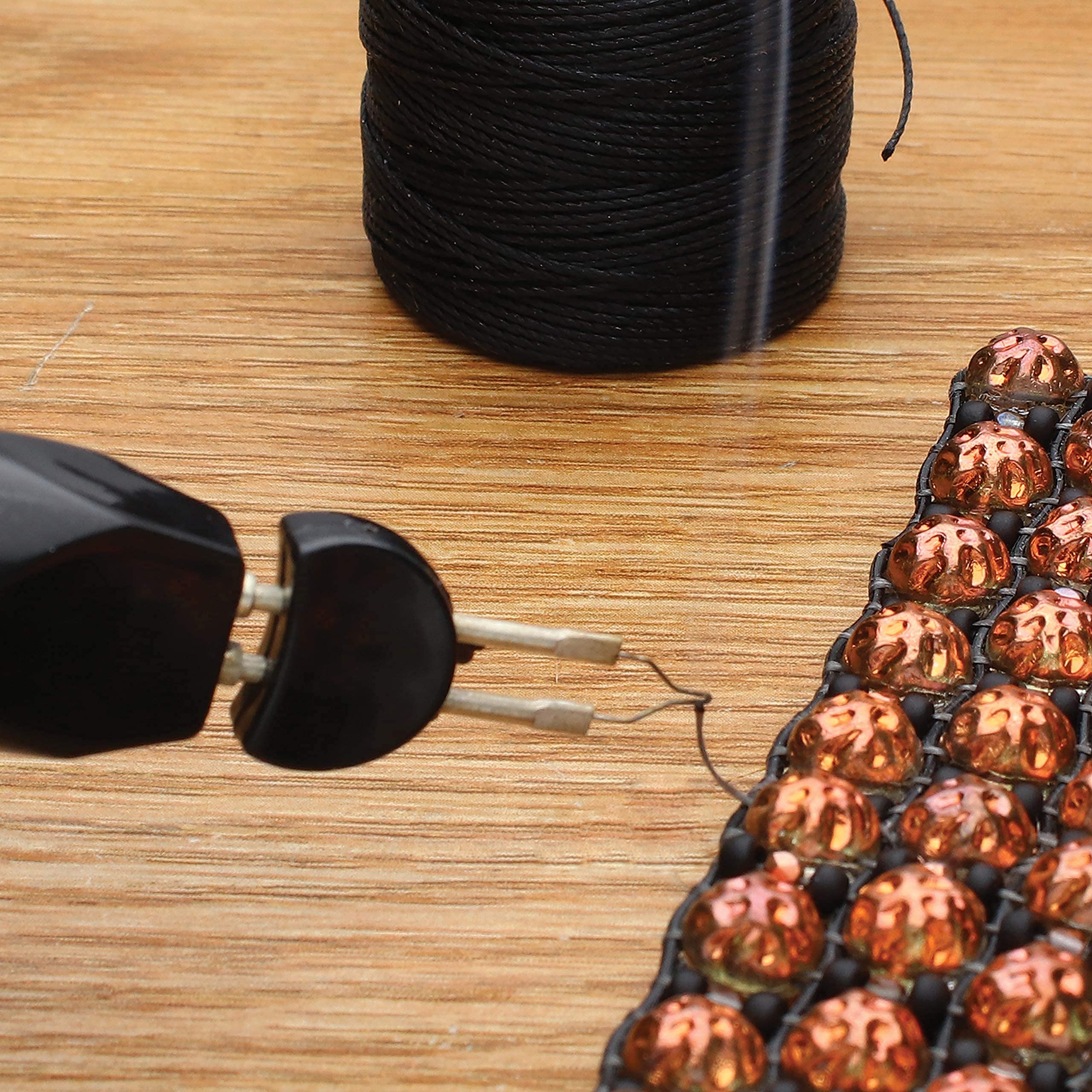 The Beadsmith Thread Zap, Thread Burner, 5.25 inches, Push Button, Battery Operated (1xAA) - Image 3