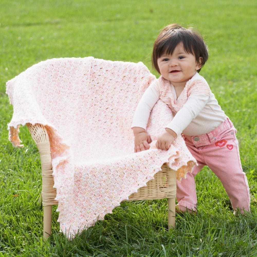 Bernat Baby Blanket Yarn, 3.5oz, Super Bulky 6 Gauge - Pink - Single Ball Machine Wash & D - Image 5
