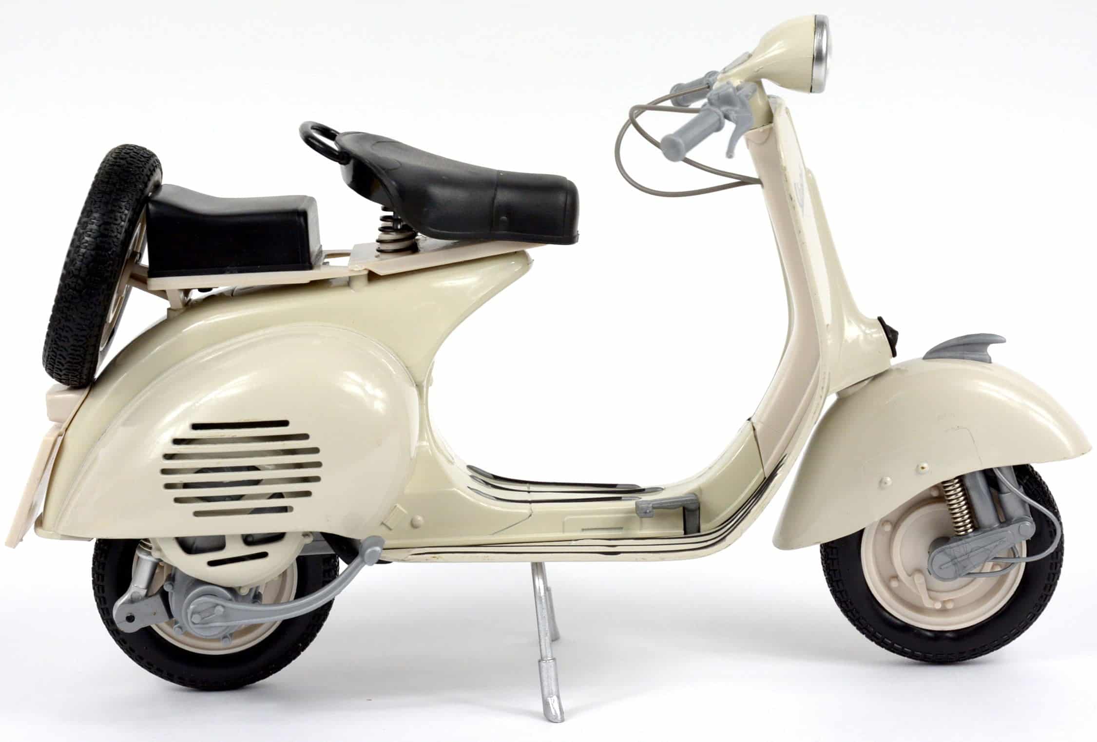 New Ray Toys - Vespa 150VLIT/ Scale - 1:6 (49273) - Image 3