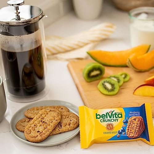 belVita Blueberry Breakfast Biscuits, 8 Packs (4 Biscuits Per Pack) - Image 10
