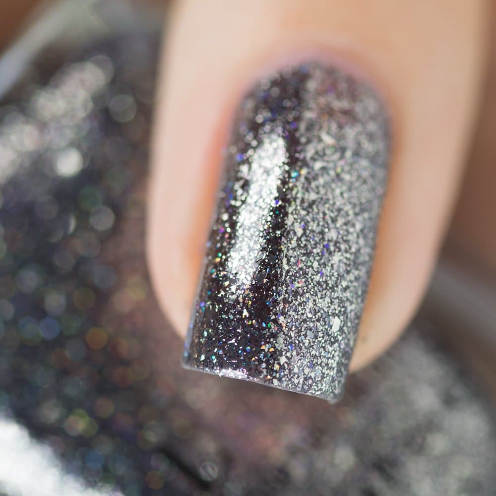 ILNP Private Reserve - Black Holographic Metallic Nail Polish - Image 7