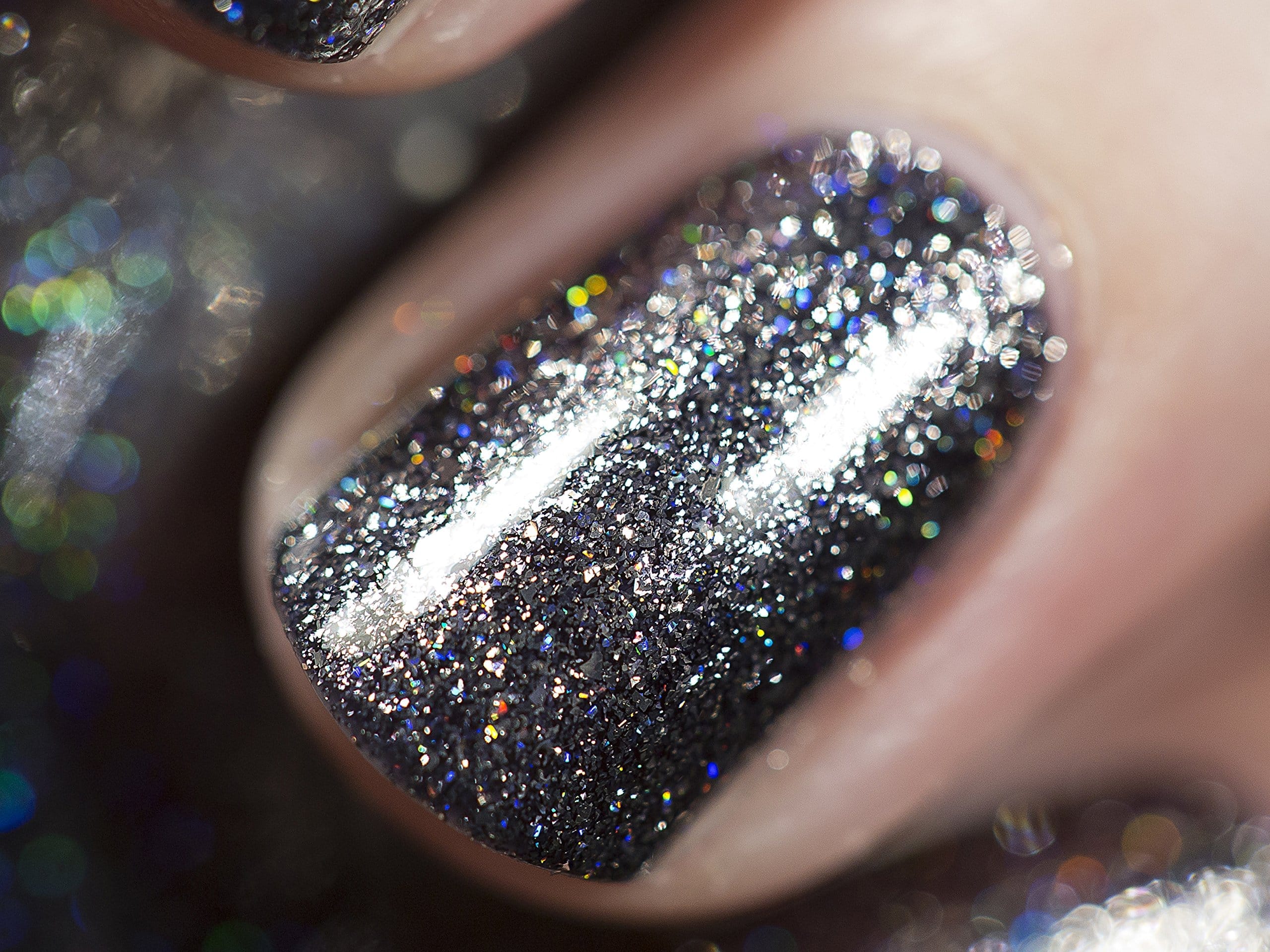 ILNP Private Reserve - Black Holographic Metallic Nail Polish - Image 4